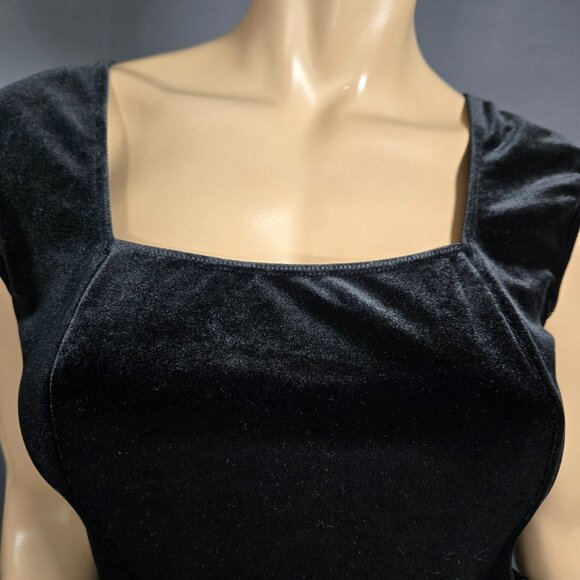 Vintage Black Velvet Top Size M Square Neck Cap Sleeve Goth Whimsigoth Witchy - Picture 3 of 9